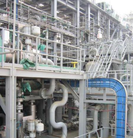 FLNG 配管.jpg FLNG 配管.jpg